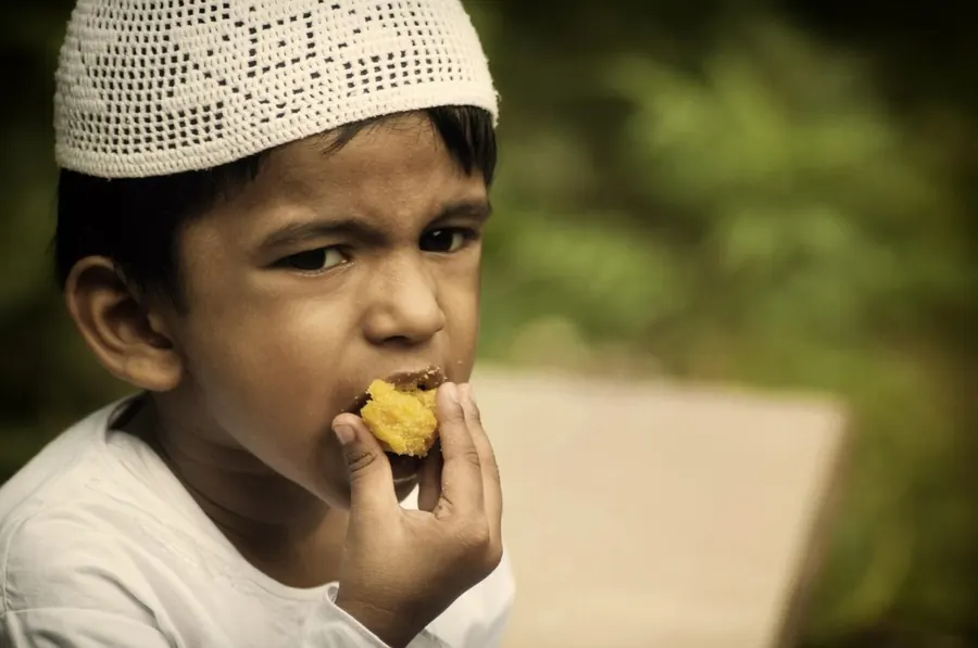 Food Aid "غذائی مرکز"
